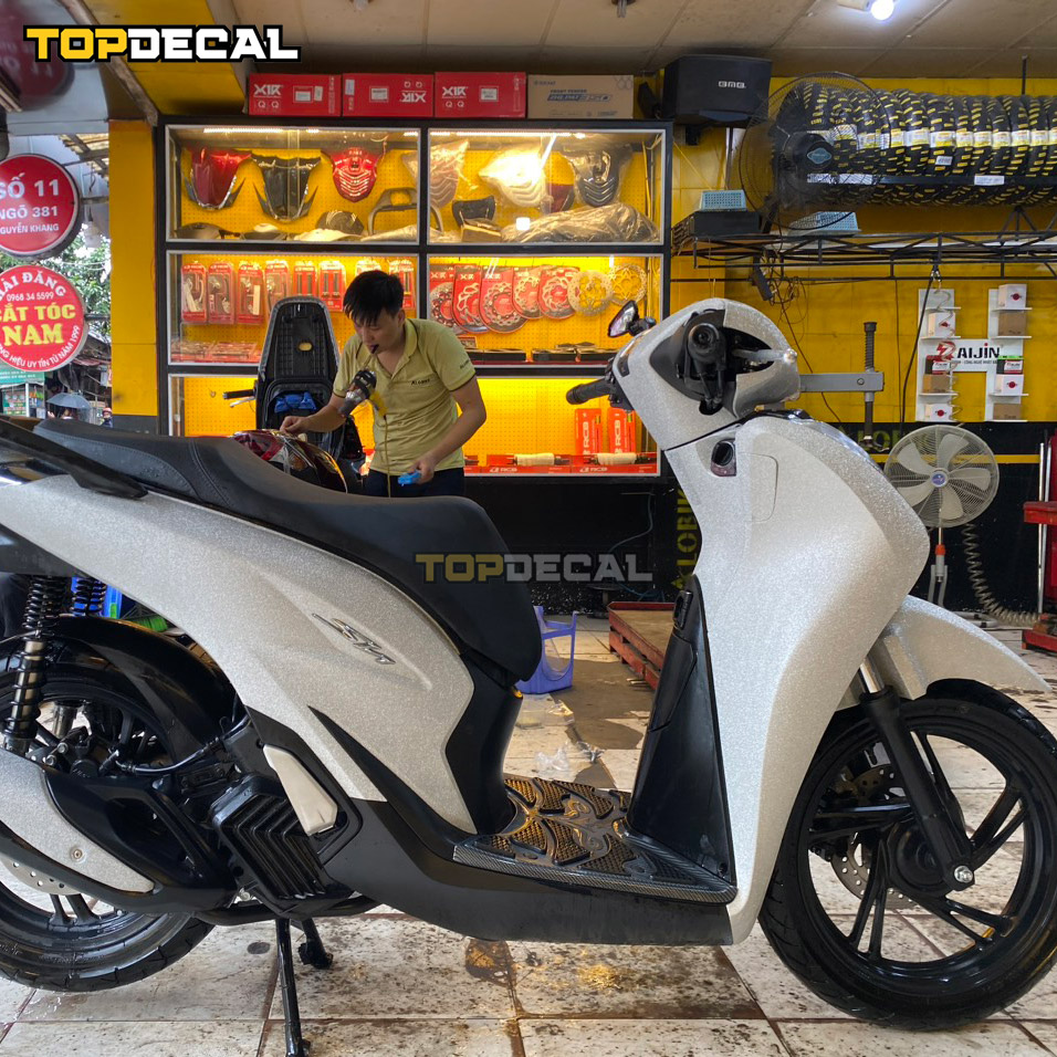 dán xe sh màu trắng