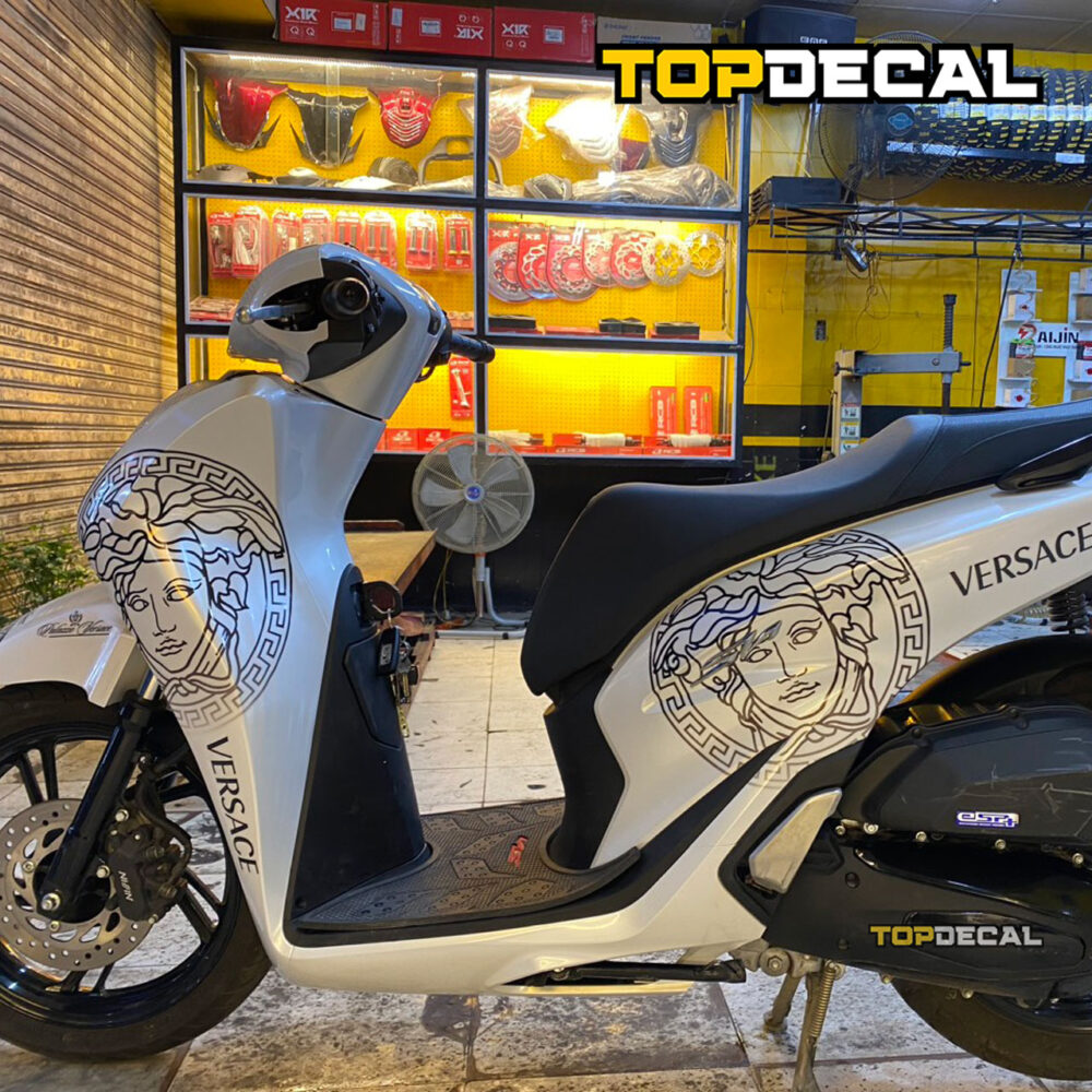 Dán xe Sh màu trắng ngọc trai phối tem Versace - Hình ảnh 5