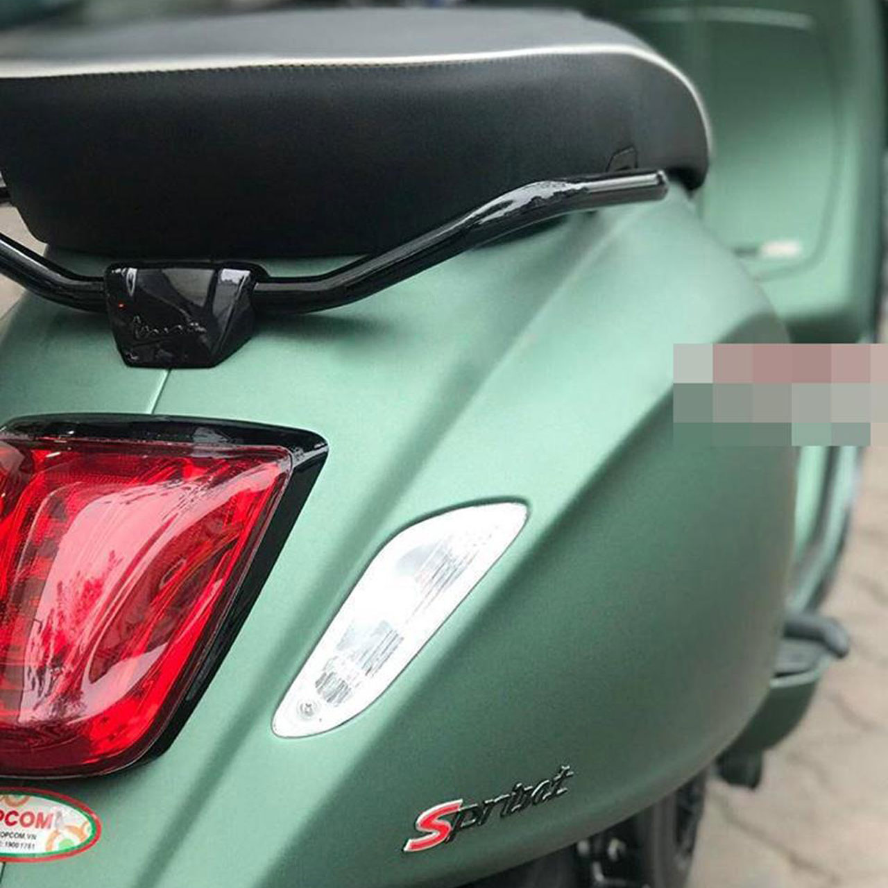 dán xe vespa sprint