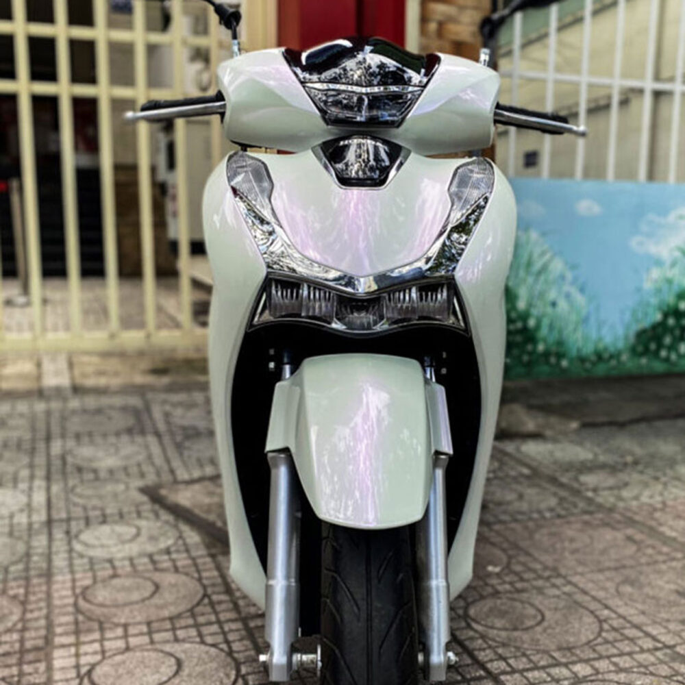 Dán Decal xe SH 2018 màu trắng sứ 3 lớp và Sporty - Hình ảnh 3