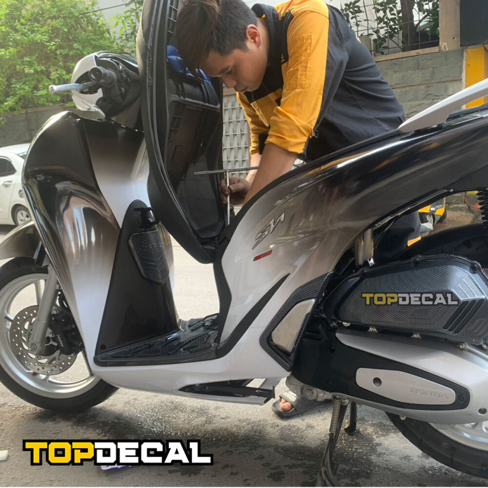 Dán xe SH màu Ombre chuyển sắc đen trắng - Hình ảnh 2