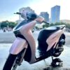Dán xe Sh màu trắng ánh hồng hoa anh đào điểm đen