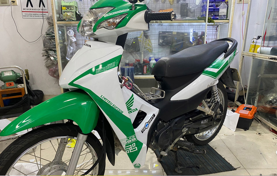 tem xe wave 110 trắng