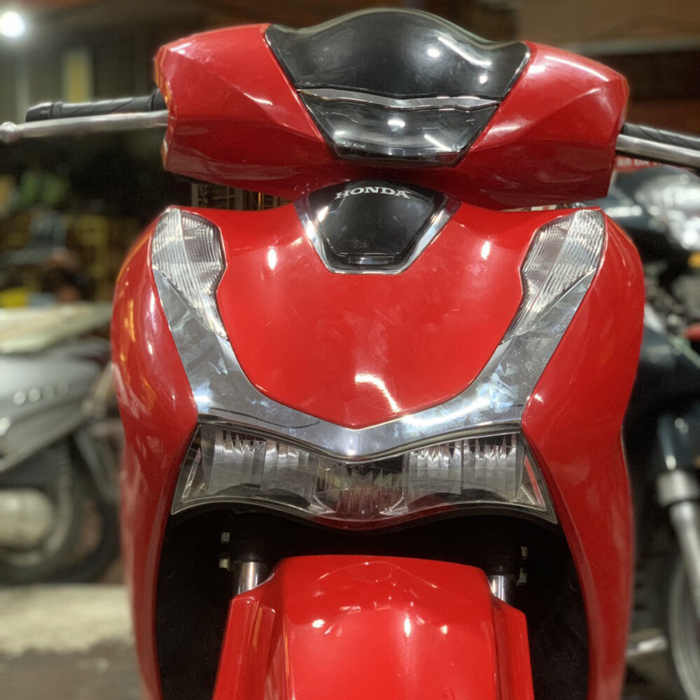 Dán xe Sh màu đỏ cơ rực rỡ - Hình ảnh 4