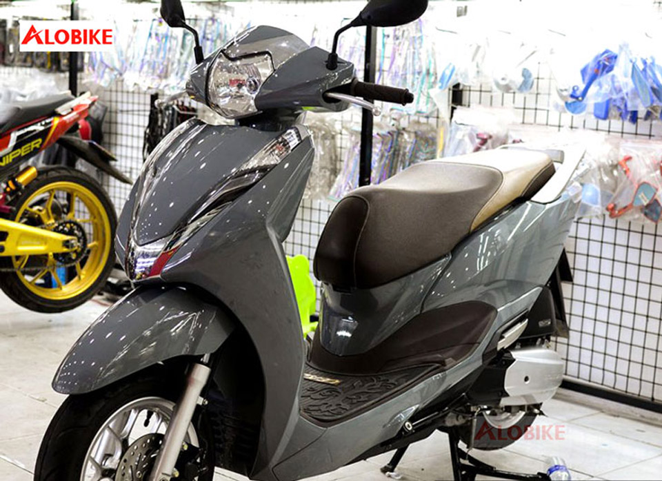 Dán decal xe Lead