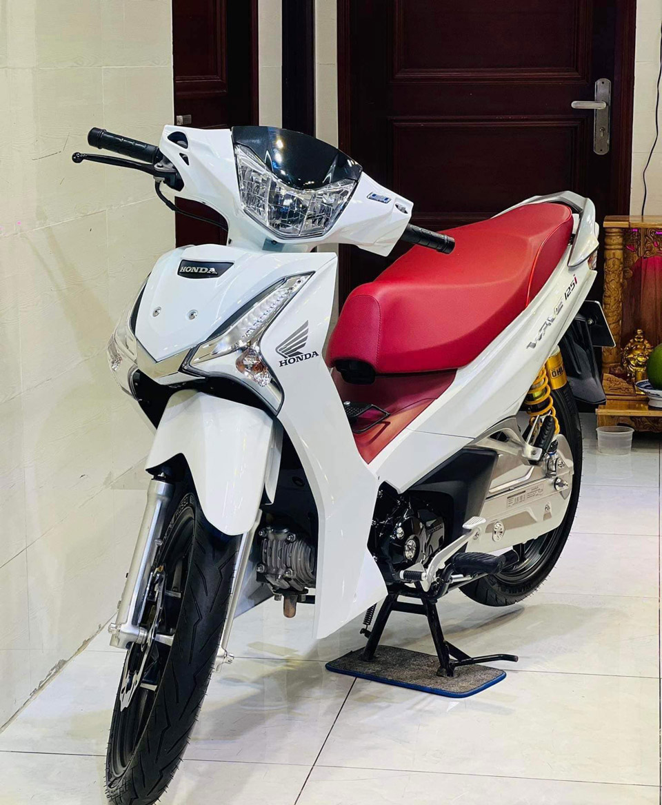 tem dán xe wave 50cc trắng
