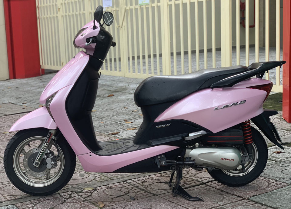 Dán xe Lead màu hồng