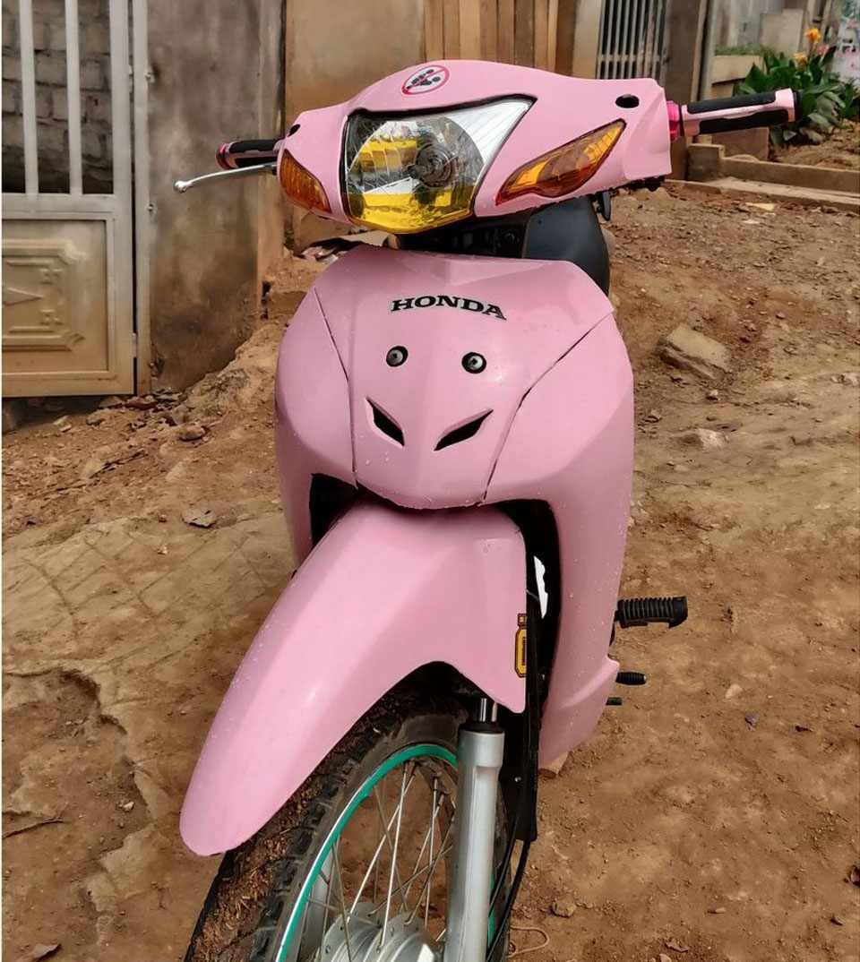Dán xe Wave màu hồng