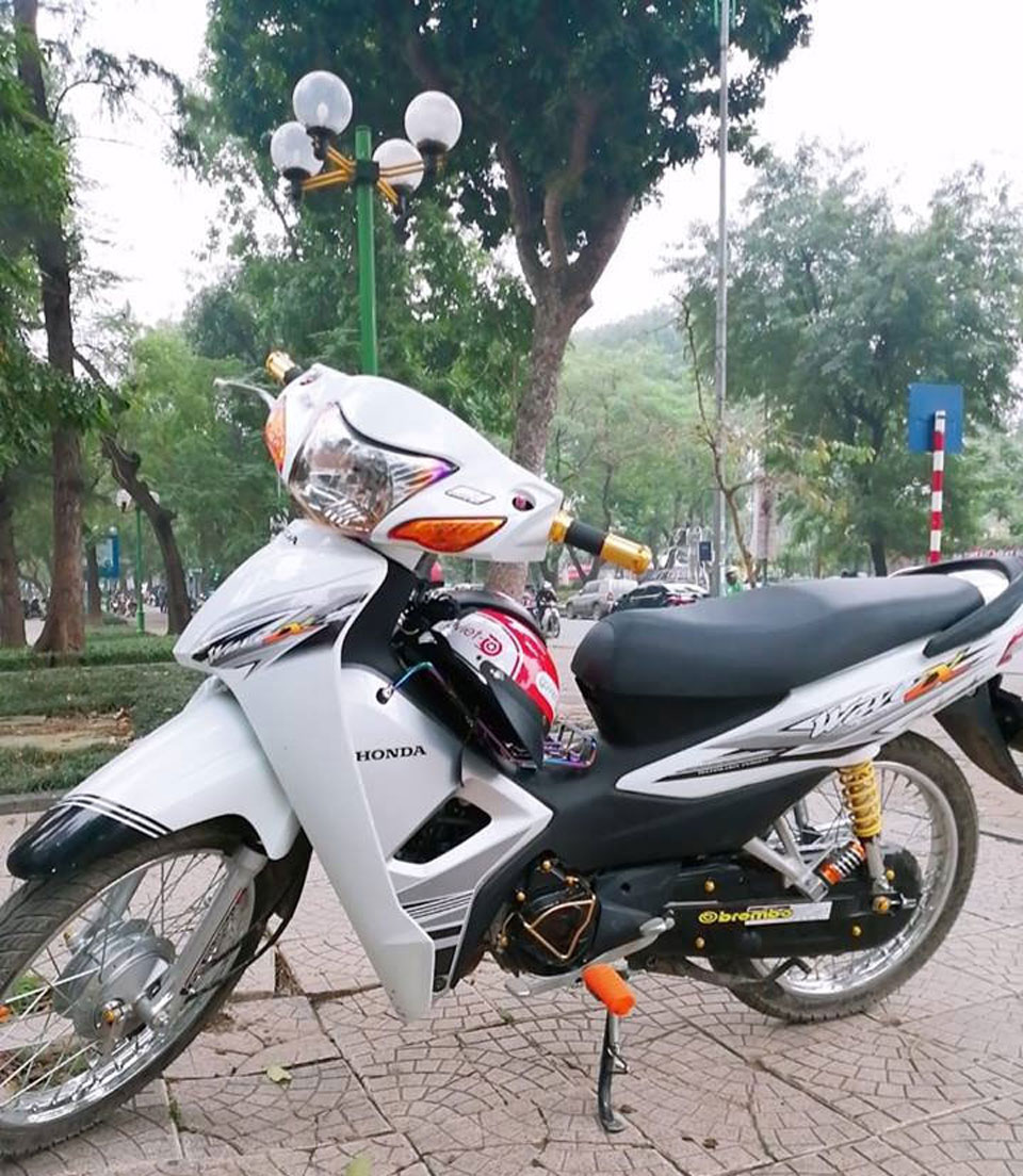 Dán xe Wave màu trắng