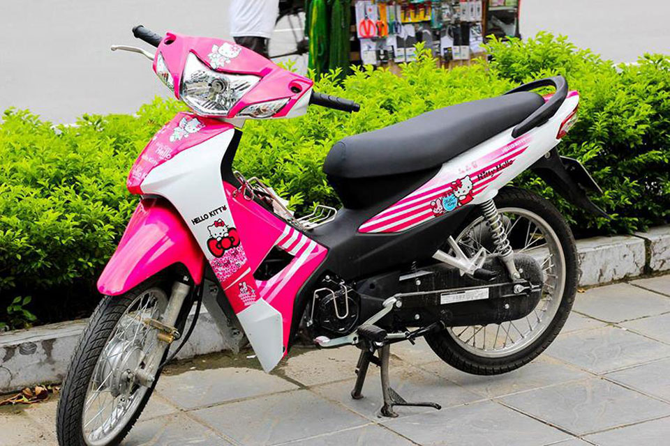 Dán xe Wave màu hồng phối tem