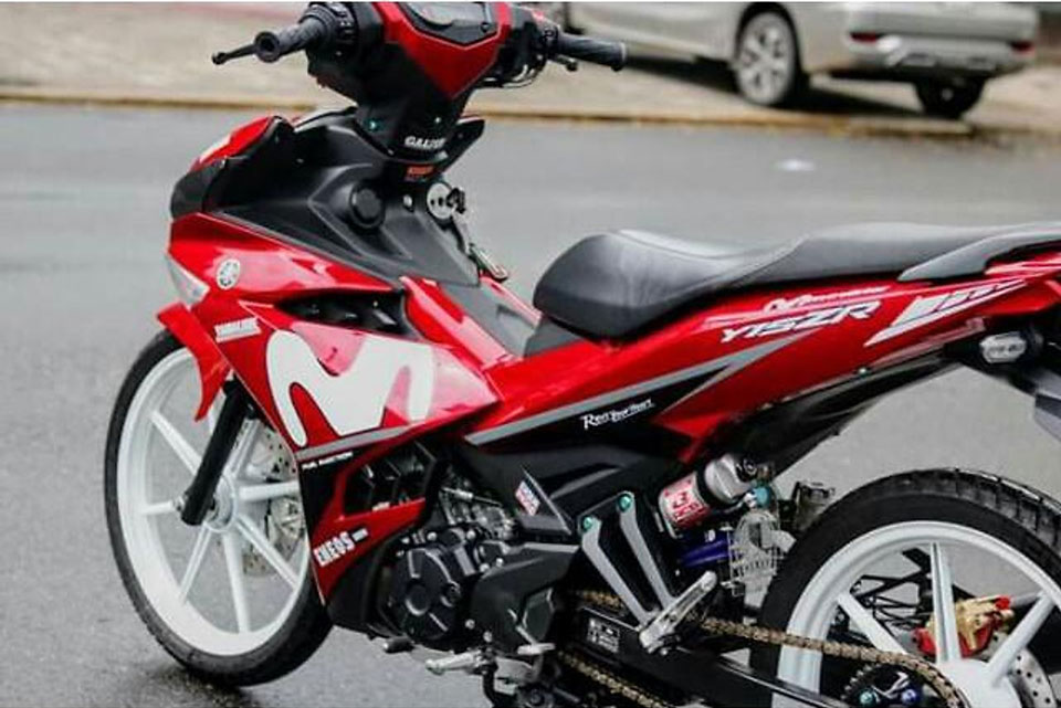 Tem trùm Exciter 150 Movistar trắng đỏ
