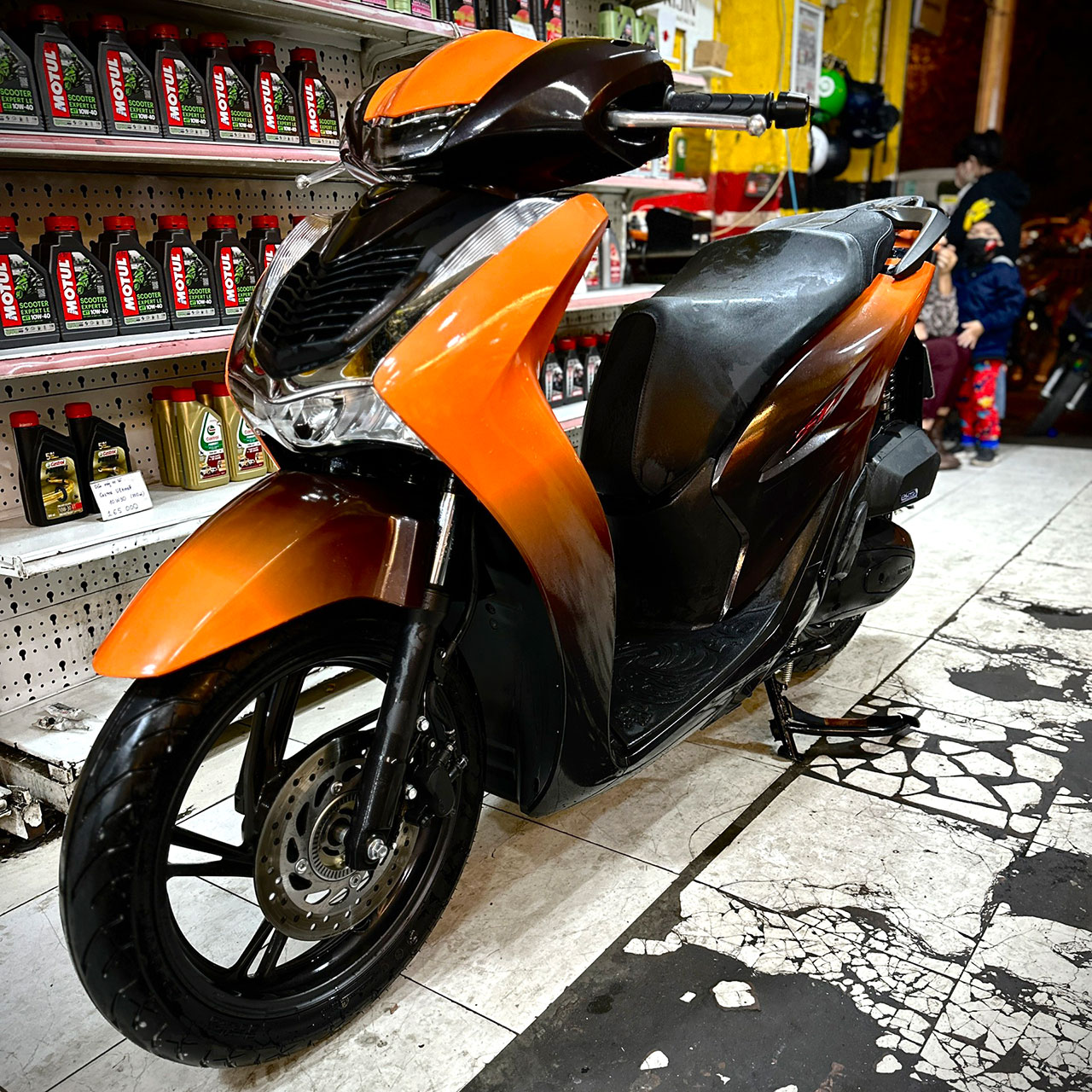 topdecal